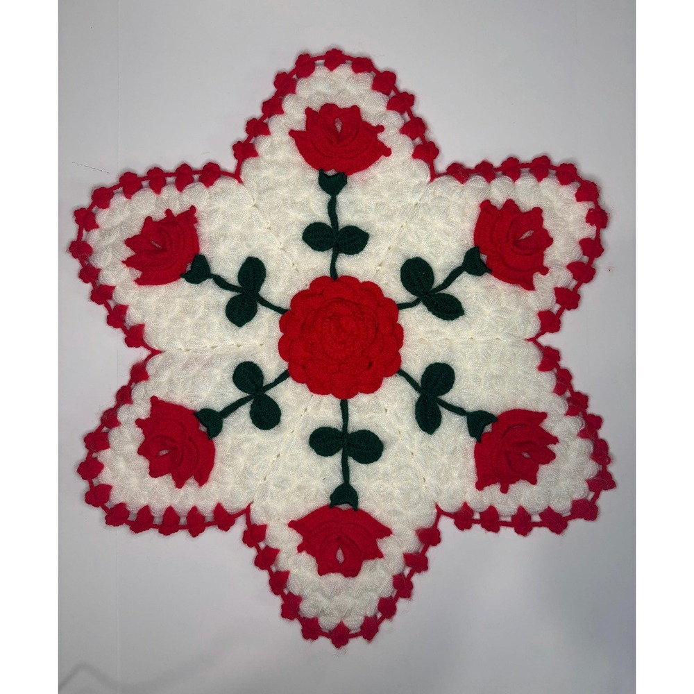 Vintage Crochet Star Doily 3D Red Roses Christmas Table Centerpiece Topper 15"